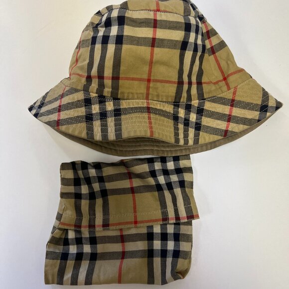 Burberry Bucket Hat Reversible - Picture 1 of 8